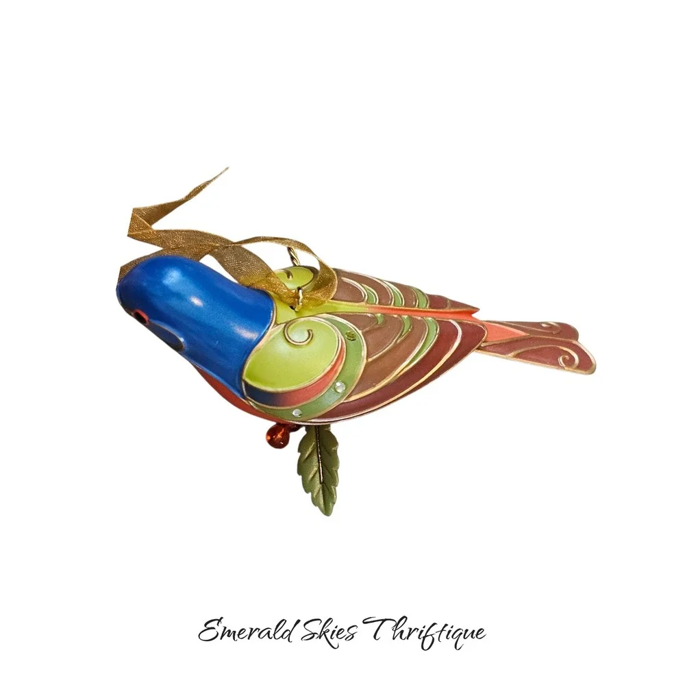 Hallmark Keepsake Ornament Painted Bunting The Beauty of Birds. Free ship